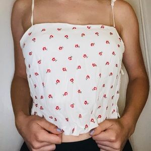 Brandy Melville Floral Tank 💞